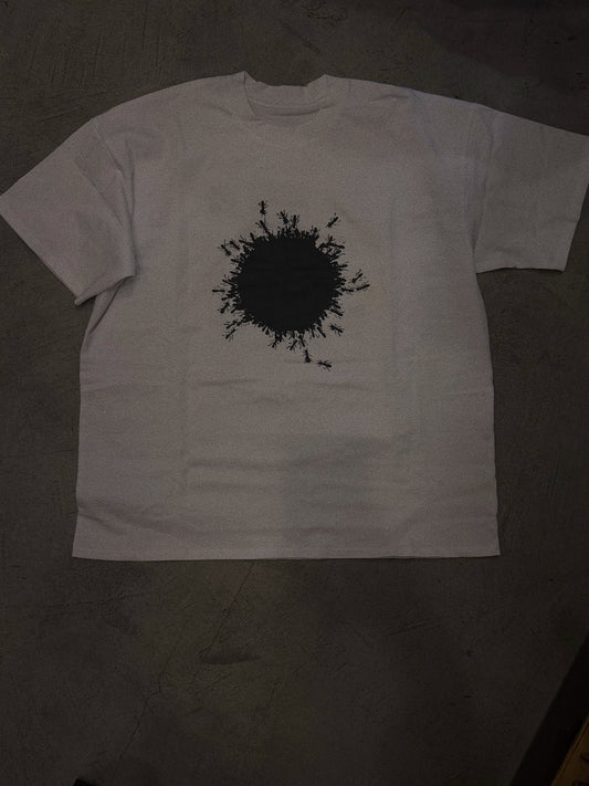Ants Oversized T-Shirt White + Coffee Bag
